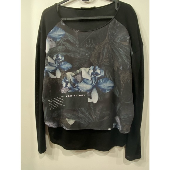 Zara Light Sweater / Blouse Black  " Keeping Busy" Print size M - Picture 1 of 5